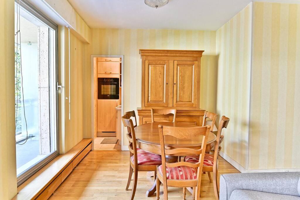 Apartment #vaugirard Mairie Du 15eme - Ii