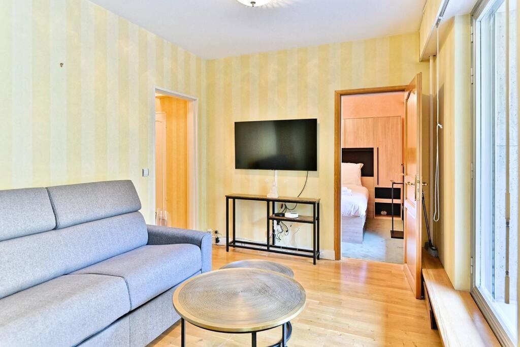 #vaugirard Mairie Du 15eme - Ii Paris